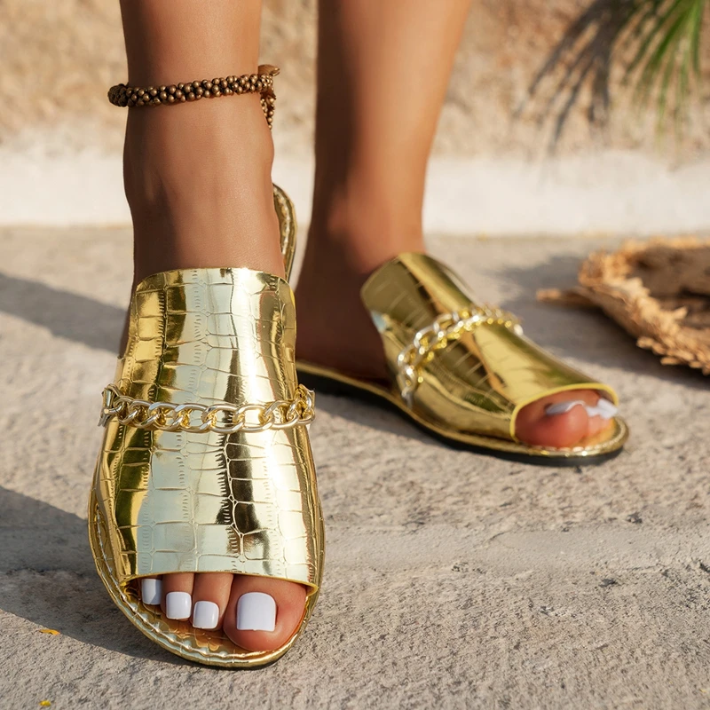 Women's Glitter Gold Slippers Metallic Textured Sandals with Chain Decor, Large Size Open-toed Flip-flops Flat Wedge Sandals