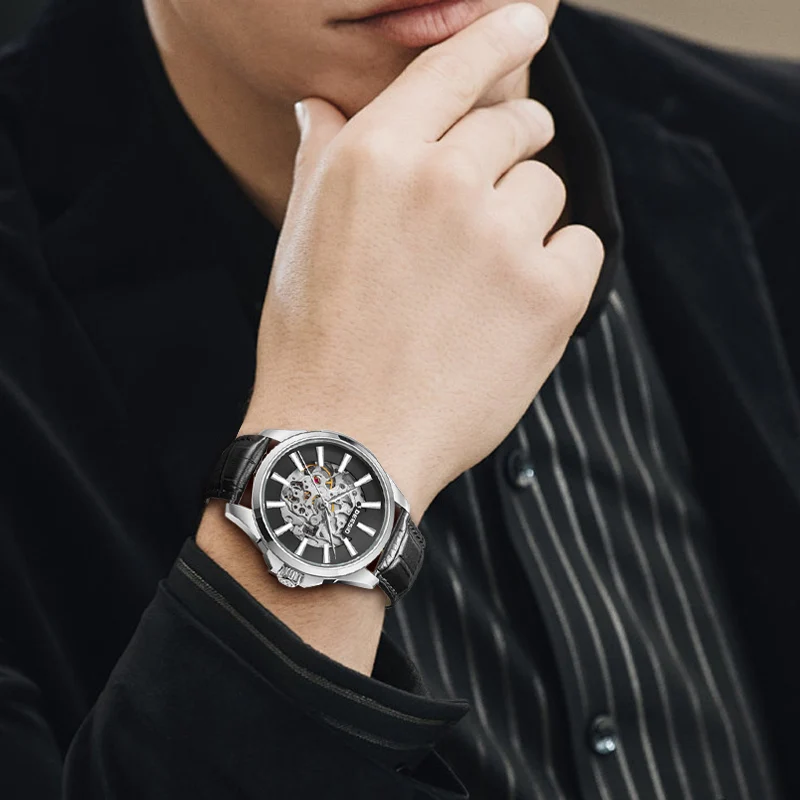 ساعات Deesio للرجال N821CP ساعة ميكانيكية مجوفة بحركة أوتوماتيكية 30 متر مقاومة للماء ساعة يد فاخرة على الموضة مع صندوق هدايا