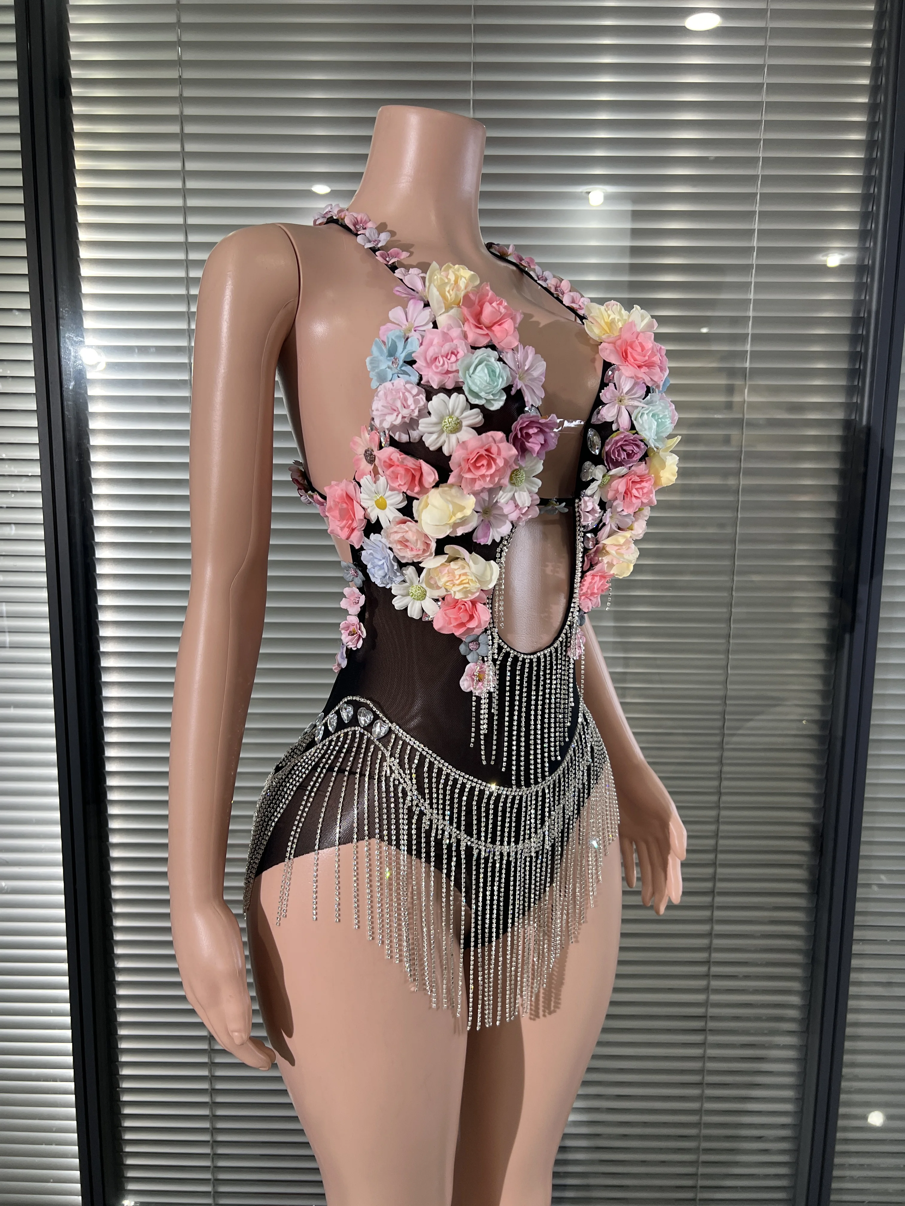 Women Sexy 3D Halter Floral Decor Rhinestone Tassel BodysuitWomen Hollow Out Carnival Festival Runway Party Costume