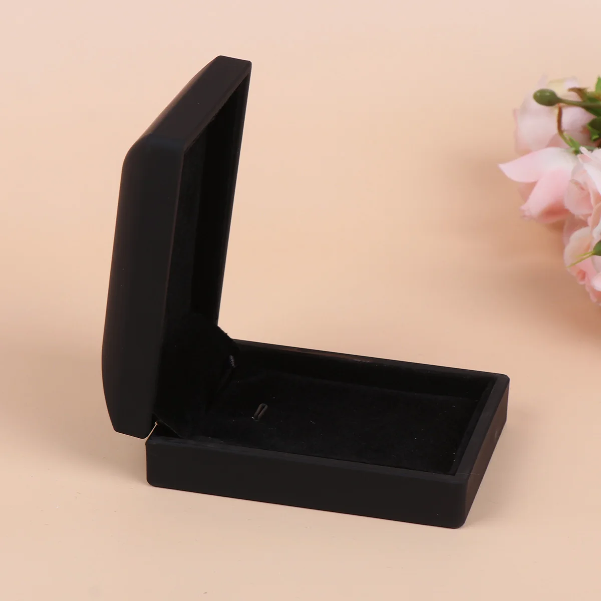 

Led Lighted Jewelry Gift Box Rubber Material Lighting Necklace Box Dustproof Storage Holder Led Lamp Case Gift Container For