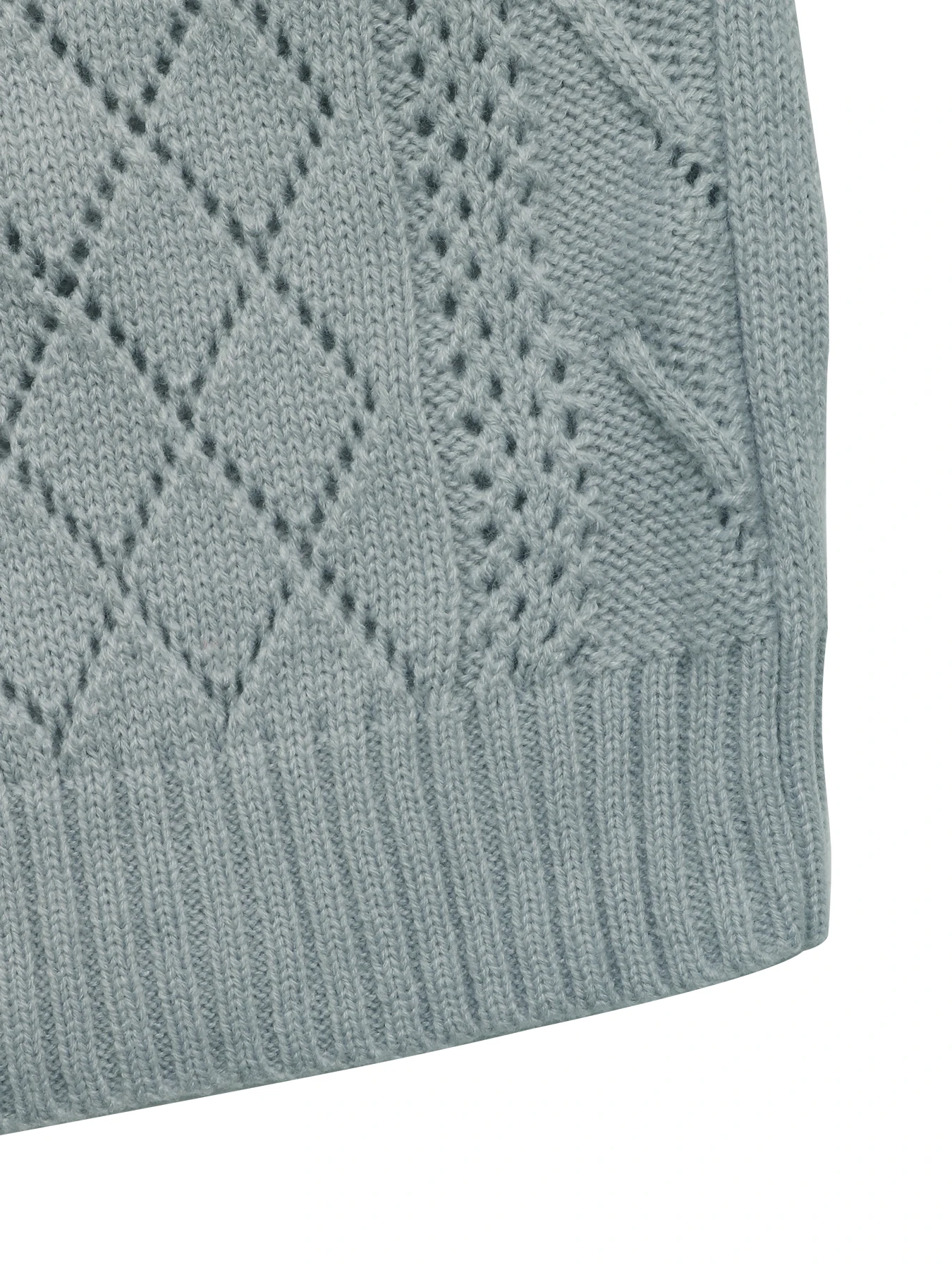 Women's Gray V Neck Argyle Pattern Hollow Out Knit Vest Autumn Winter Casual Layered Daily Fashion Sleeveless Pullover