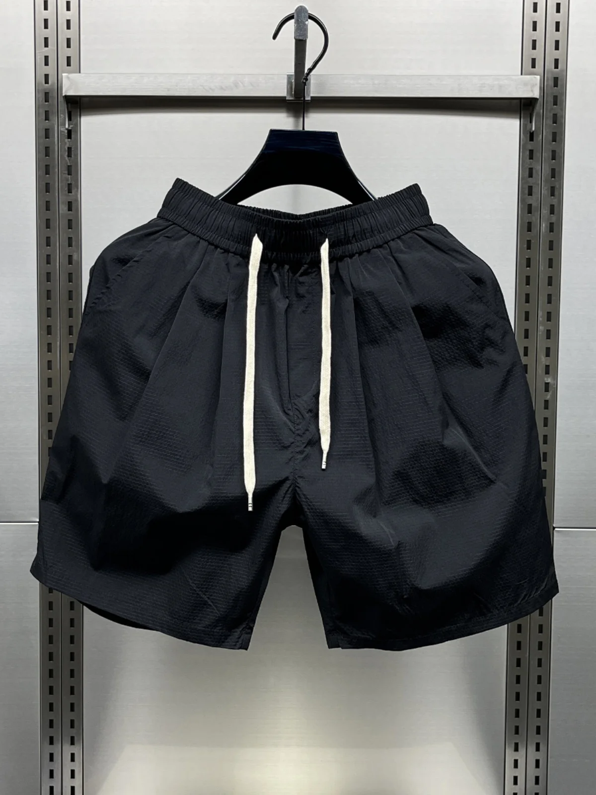 

Summer New Men's Color Sports orts Thin Breathable Beach Casual Five-Point Pants Versatile Comfortable Loose Fit Cotton