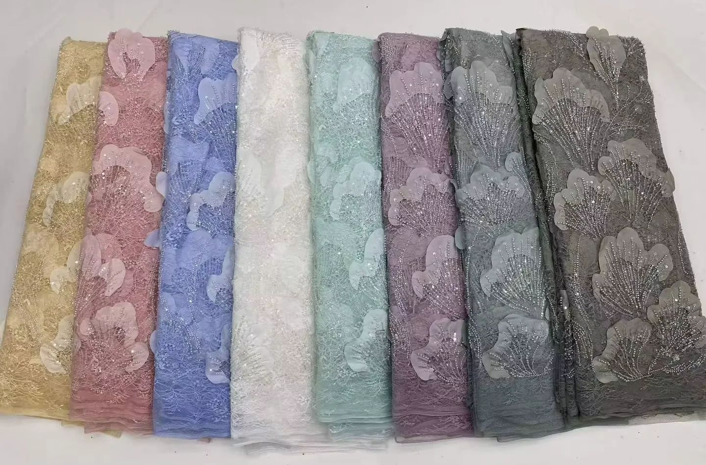 

2026 Handmade Beaded Lace Fabric France Sequins Embroidery 3D Beads Nigerian Bridal Mesh Lace Fabric for Sewing