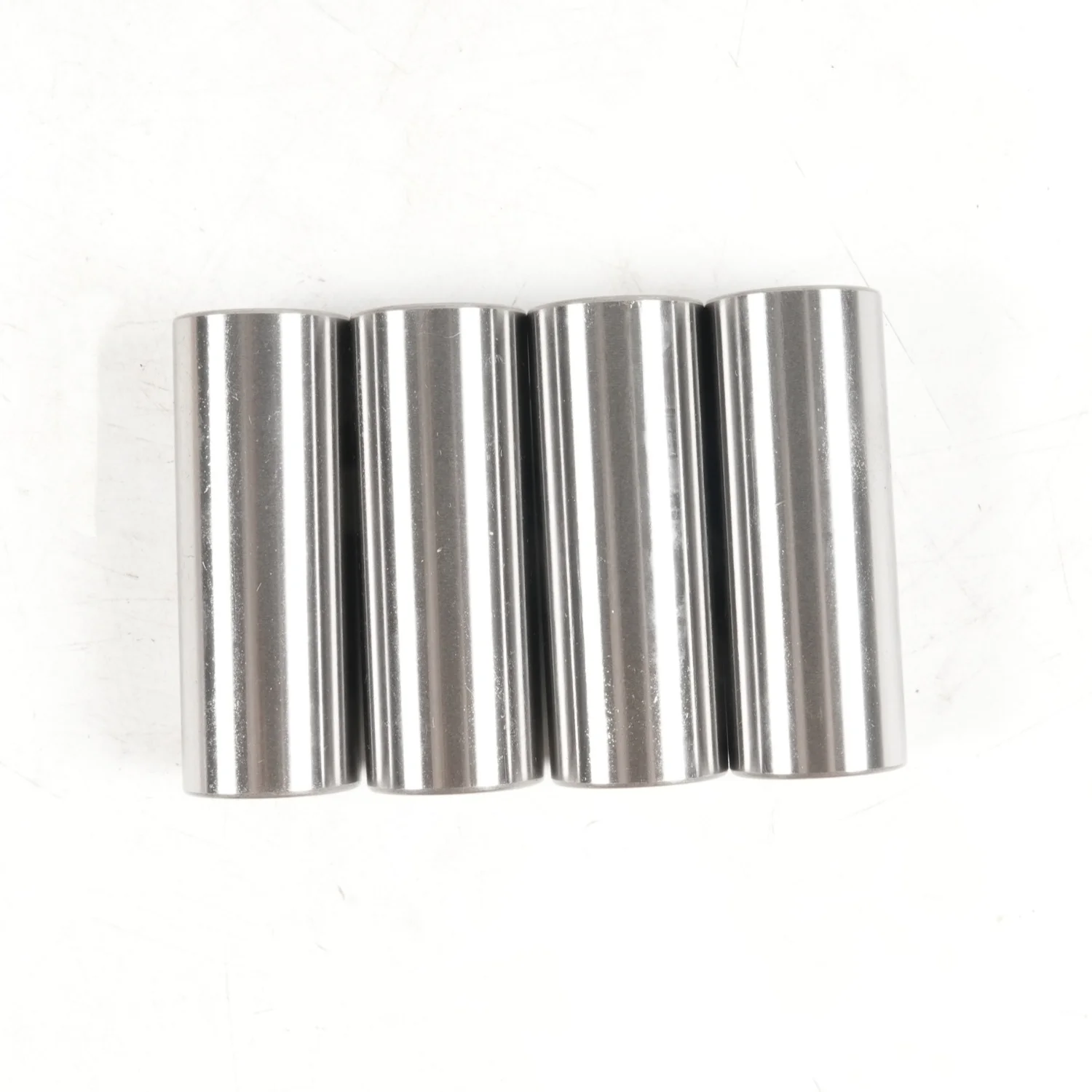 4個 Φ23/82.5MM ピストン＆リングキット 4個セット 06H107065DM VW アウディ A4 A5 Q3 Q5 EA888 2.0T 車交換部品 エンジンコンポーネント