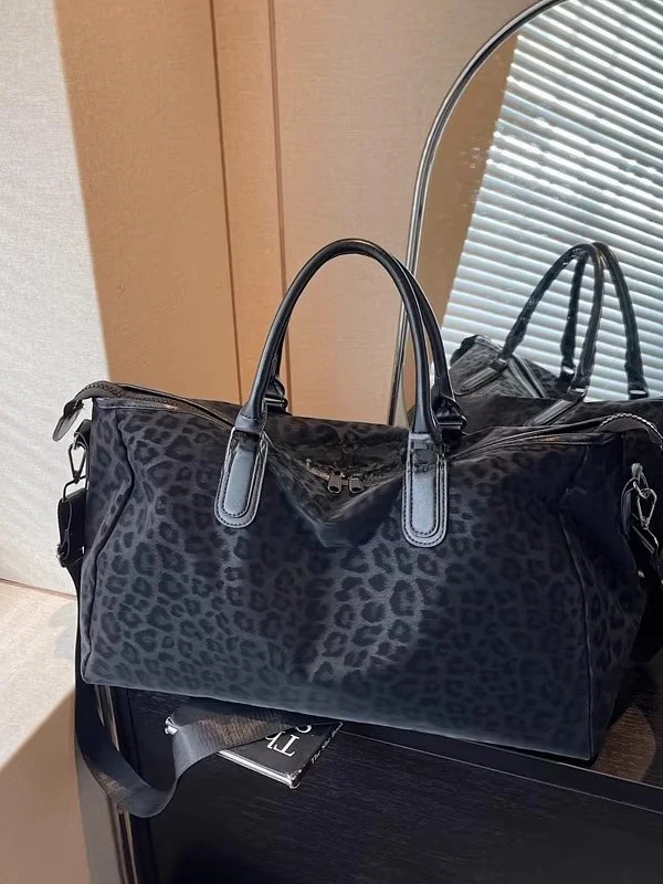 sac-de-sport-grande-capacite-pour-femme-motif-colore-sac-de-voyage-a-main-sac-de-cabine-a-court-trajet-tendance