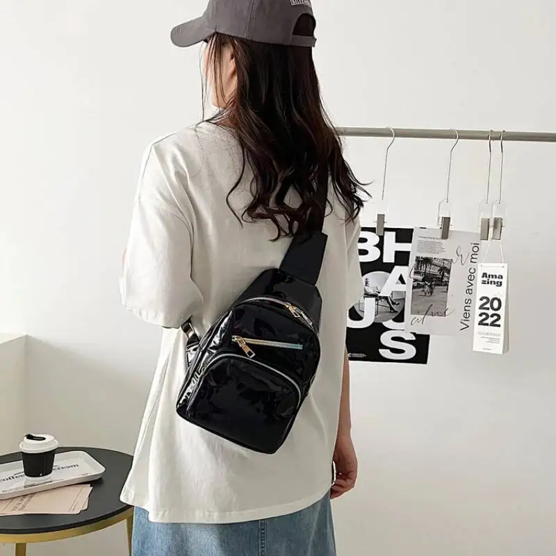 Personality Casual Crossbody Bags For Women Y2k Aesthetic Fashion Ins Punk Handbags All Match Zipper Trend Holographic Chest Bag
