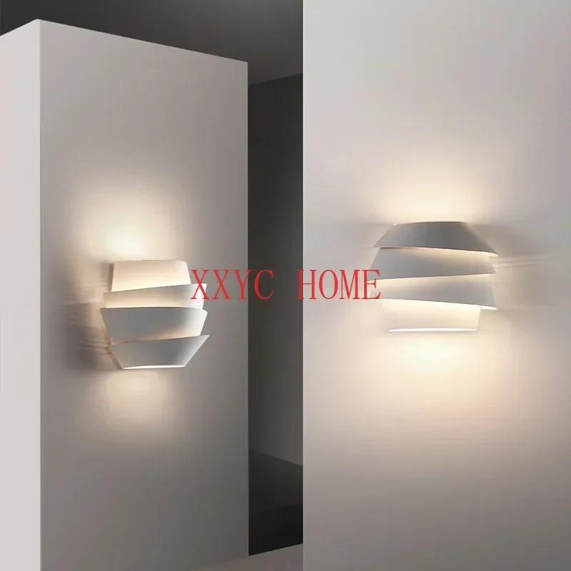 Nova lâmpada de cabeceira para quarto principal, artística e criativa, lâmpada de parede de sala de estar de design sofisticado