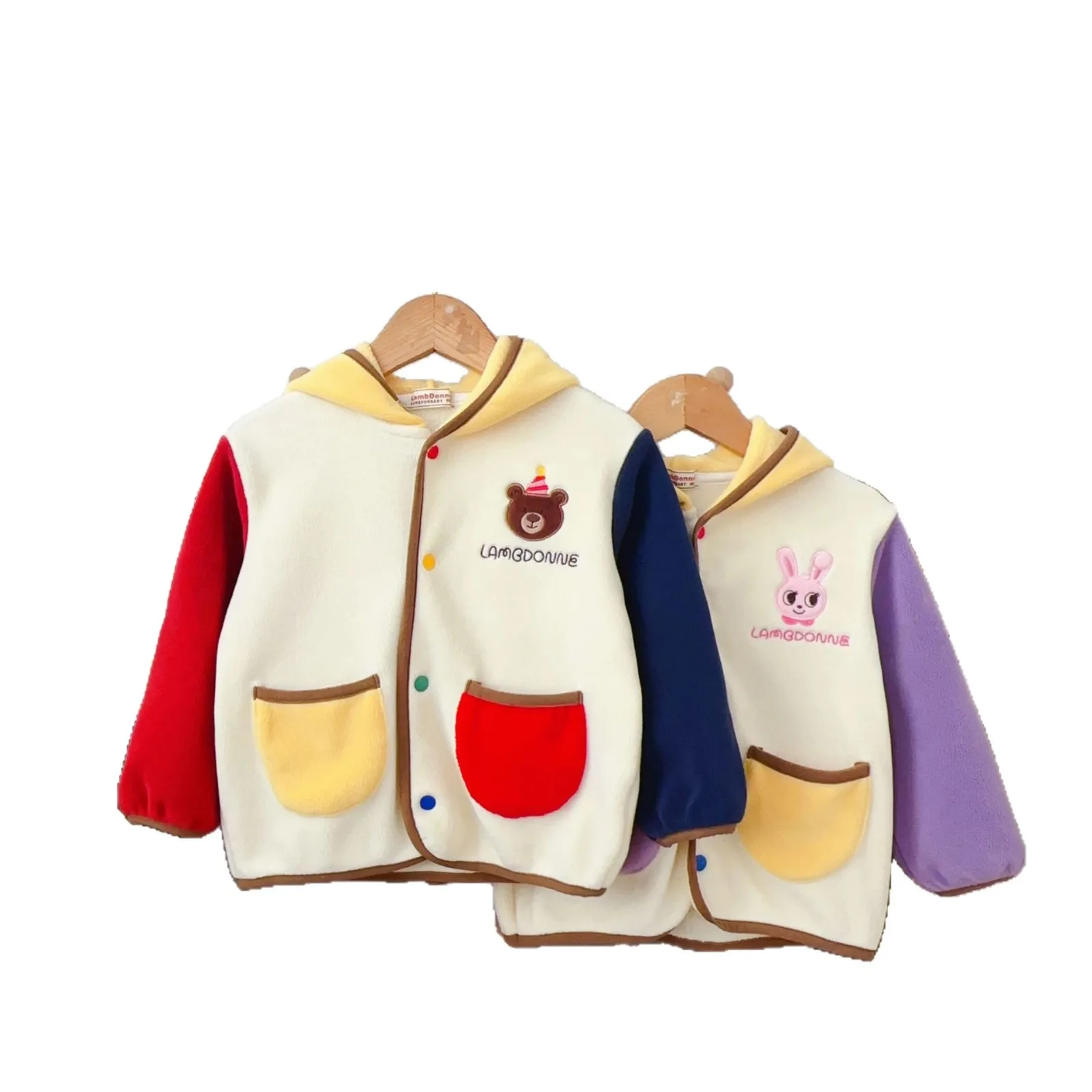

2025 Autumn Cartoon Little Bear Little Rabbit Embroidered Oriole Velvet Pointed Hat Cute Japanese Versatile Warm Coat