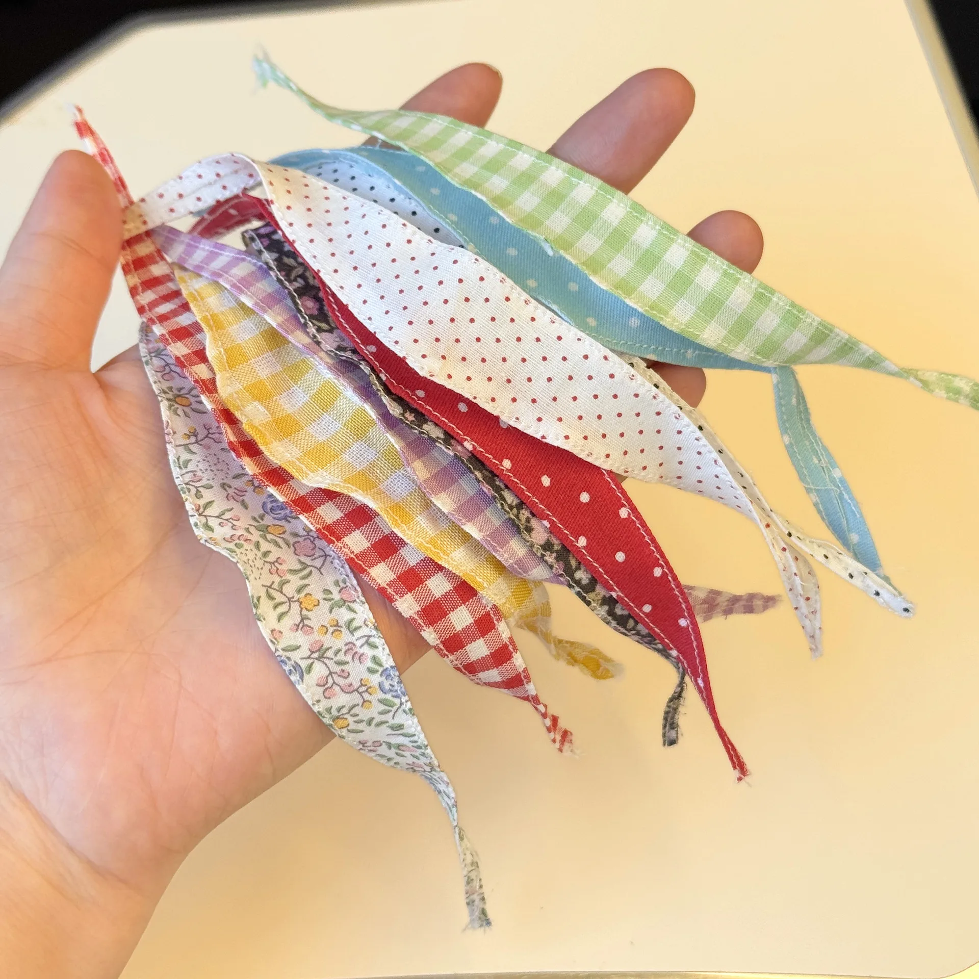 Para labubu 4.0 os monstros pino para amor série cachecol para 17cm labubu boneca roupas acessórios vestido de princesa