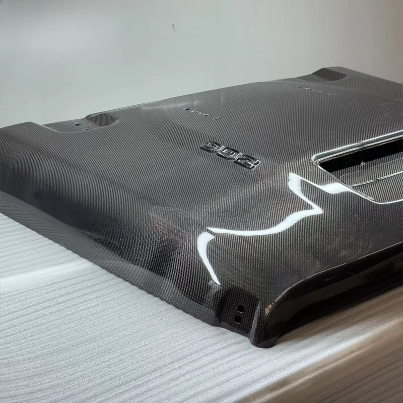 Modificação da tampa de fibra de carbono