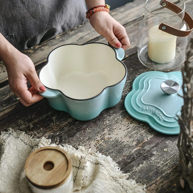 Flower Shape Non-stick Cookware for Kitchen Enameled Cast Iron Pan Pot Set Cooking Food Kitchenware Pots Sets Dining Bar Home