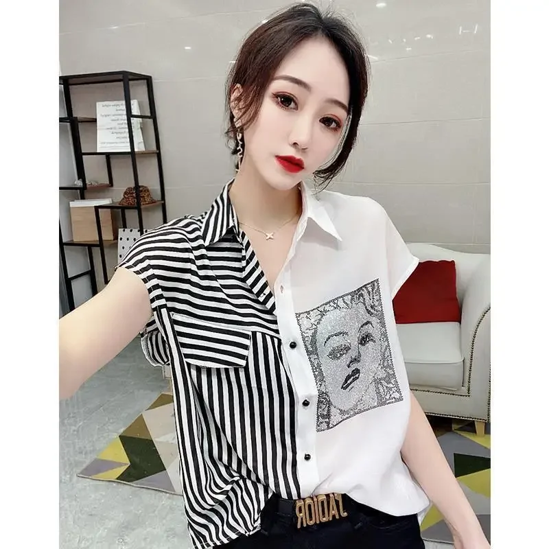 Korean Blouse Casual Graphic Women\'s T-shirt Summer Clothes Aesthetic Short Sleeve Pulover Fashion Midi Striped Tops Loose Shirt