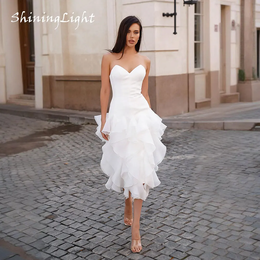 

ShiningLight Simple Strapless Short Wedding Dress Sweetheart Open Back Tiered Ruffles Beach White Bridal Dresses Customized