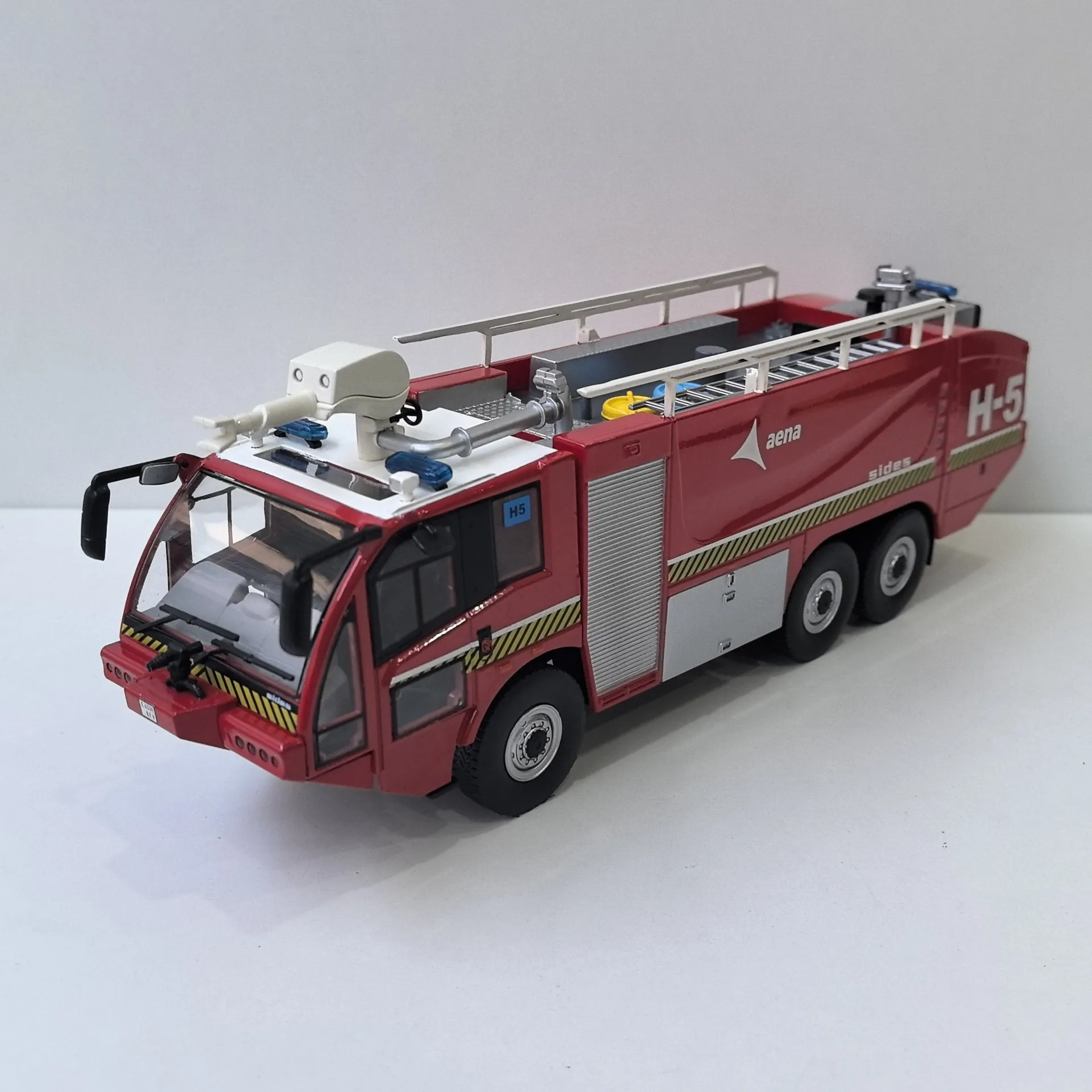 Diecast odeon escala 1:43 lados s3x aina H-5 modelo de carro de liga de motor de bombeiros brinquedo colecionável presente lembrança exibição ornamento