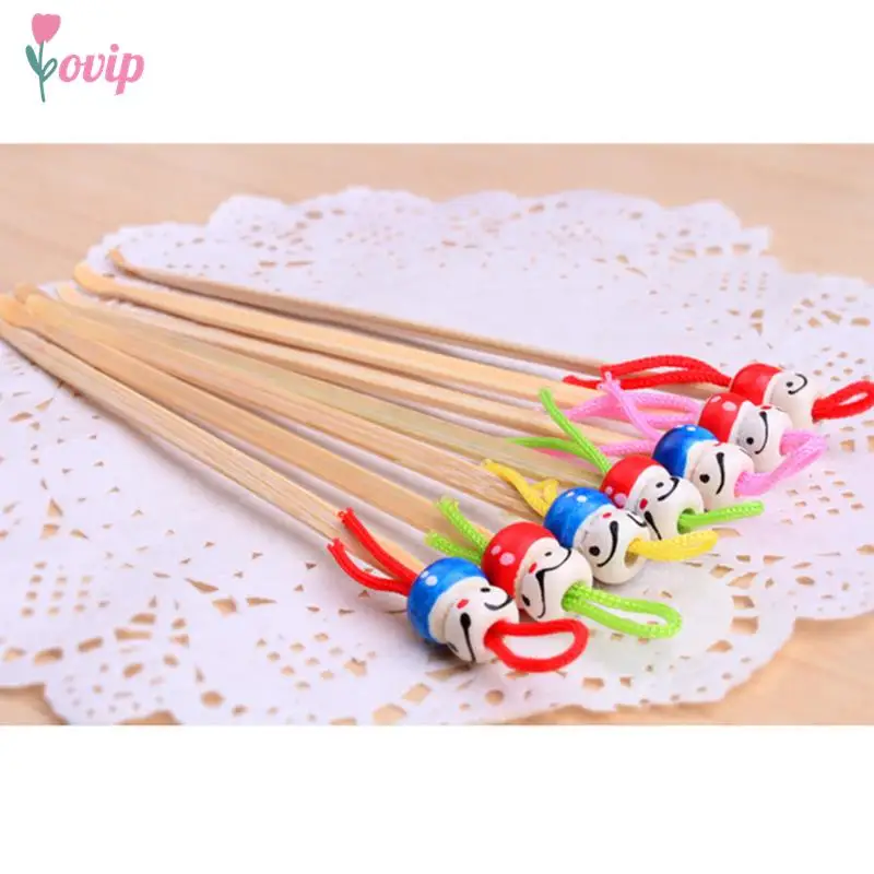 Cute 5pcs Handmade Bamboo Oriental Doll Clean Ear Pick Wax Remover Cleaner strumento per la cura dell'orecchio