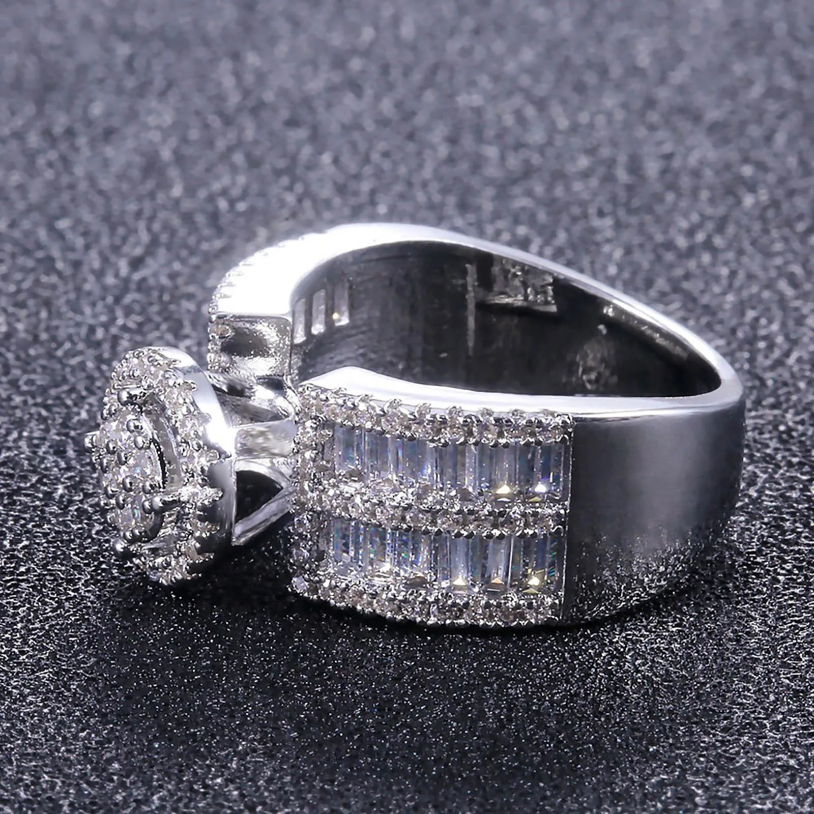 

Women Silver- Rings Round Cut White Sapphire- Ring For Girls Birthday/Valentine'S Day/Anniversary/Engagement