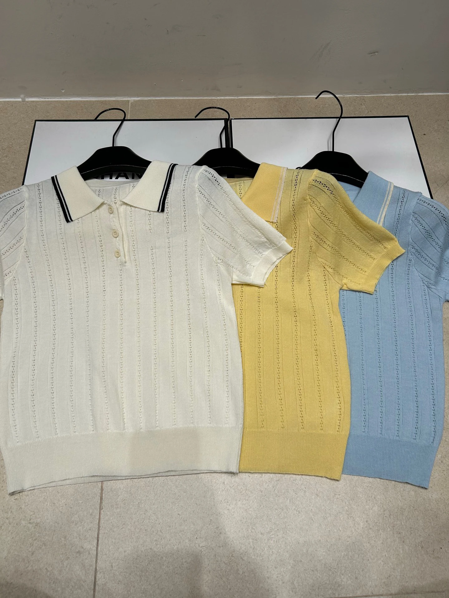 

VIBE Summer Neck Knitted Sweater Women Short Sleeve Hollow out Color Block Korean Style Ageless Top Soft Breathable