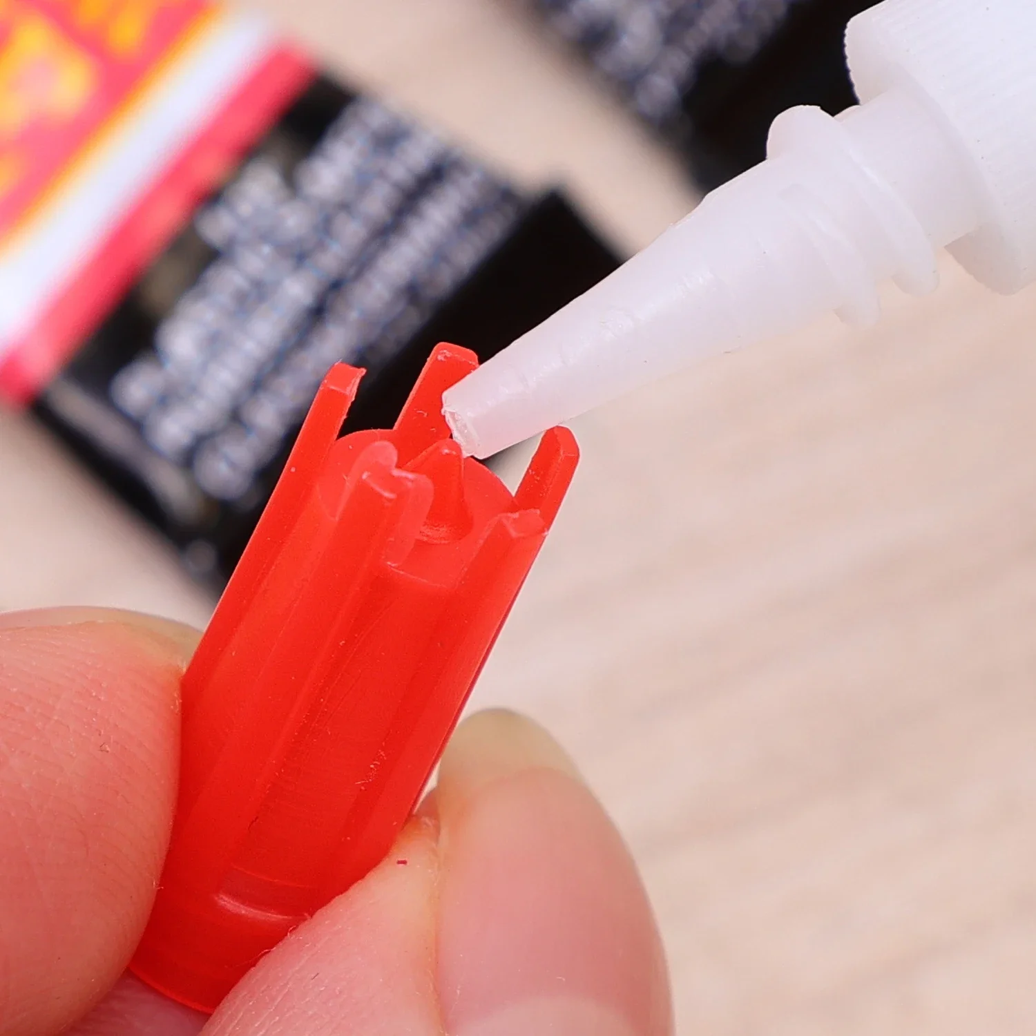10-200 Stück 502 Sofortiger Starker Flüssigkleber für Holz, Gummi, Metall, Glas, Cyanacrylat-Klebstoff, Schreibwaren, Nagelgel, Lederkleber – Detail 7