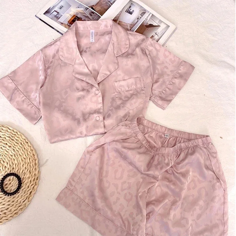 1 Set Leopard Pattern Pajama Set, Buttons Short Sleeve Top & Elastic Waistband Shorts, Women's Sleepwear & Loungewear