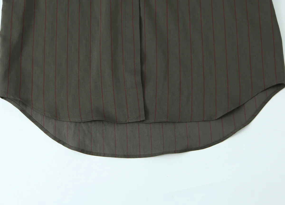 قميص نسائي غير رسمي جديد لشتاء 2025 فضفاض ومتعدد الاستخدامات أنيق بأكمام طويلة وياقة واقفة مخطط