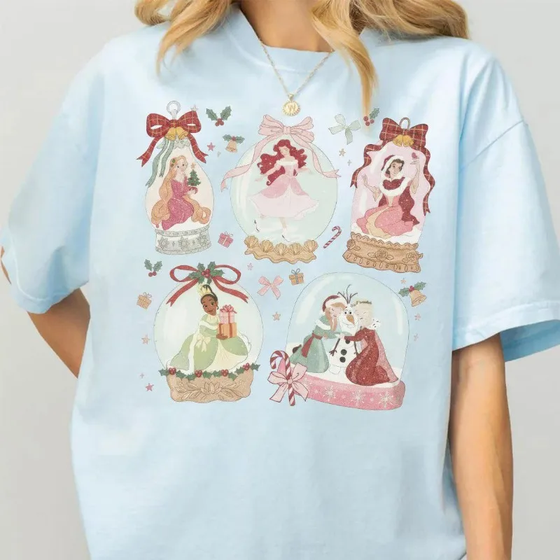 컴포트 컬러스 ®   디즈니 프린세스 글로브 크리스마스 셔츠, 디즈니 벨 아리엘 티아나 엘사 라푼젤 크리스마스 라이트 티셔츠, 소녀 크리스마스 여행