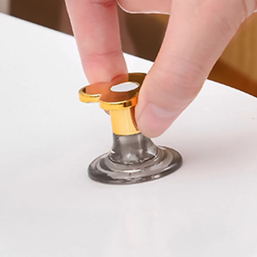 2-częściowy przycisk podnośnika pokrywy sedesu Narzędzie wspomagające do przycisków łazienkowych Pomocnik w kształcie kwiatu Topy spłukiwane Strona główna Push Szafa