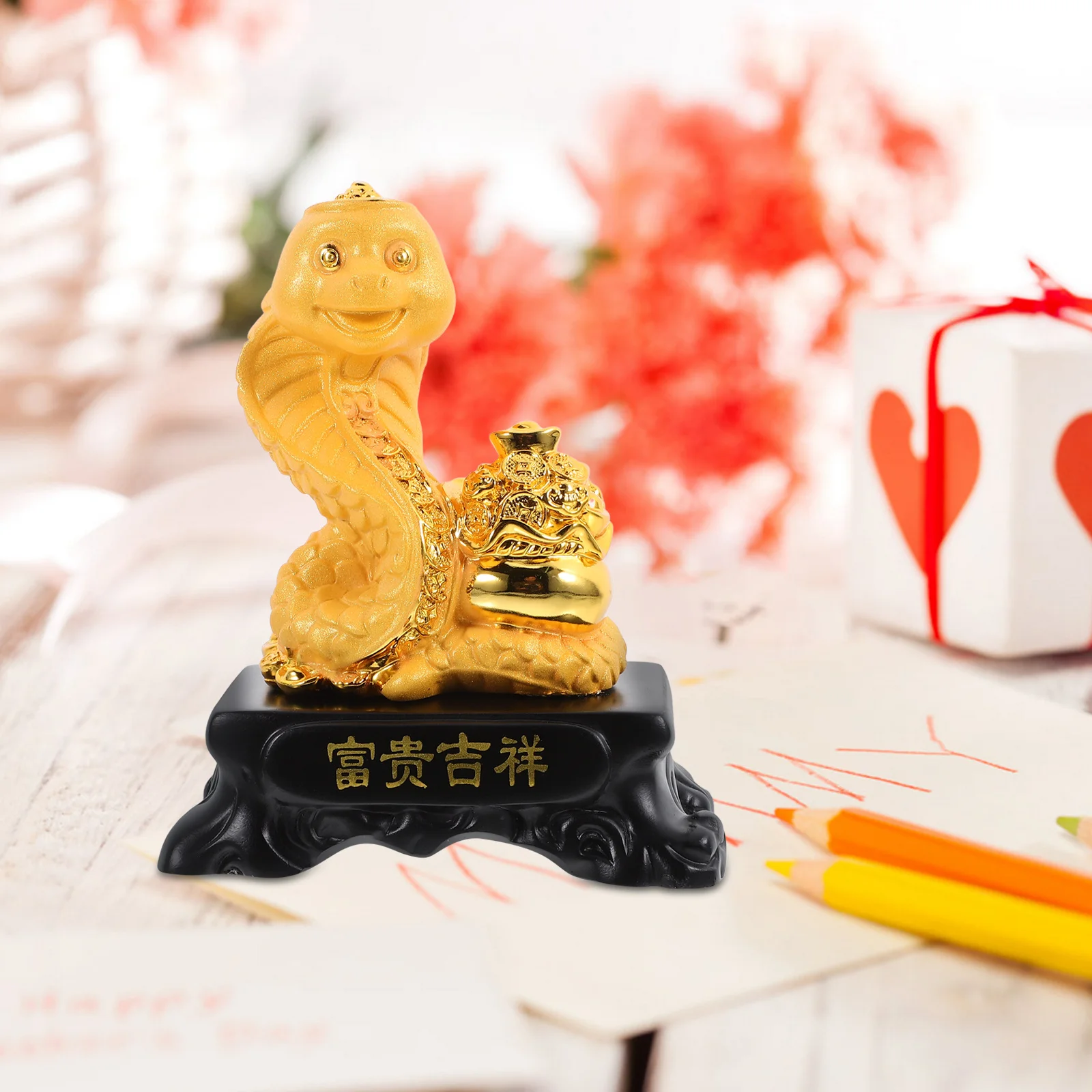 

1pc Gold Snake Resin Craft Elegant Zodiac Decor For Desktop Cabinet Indoor Tabletop Office Home Party Small Decoration