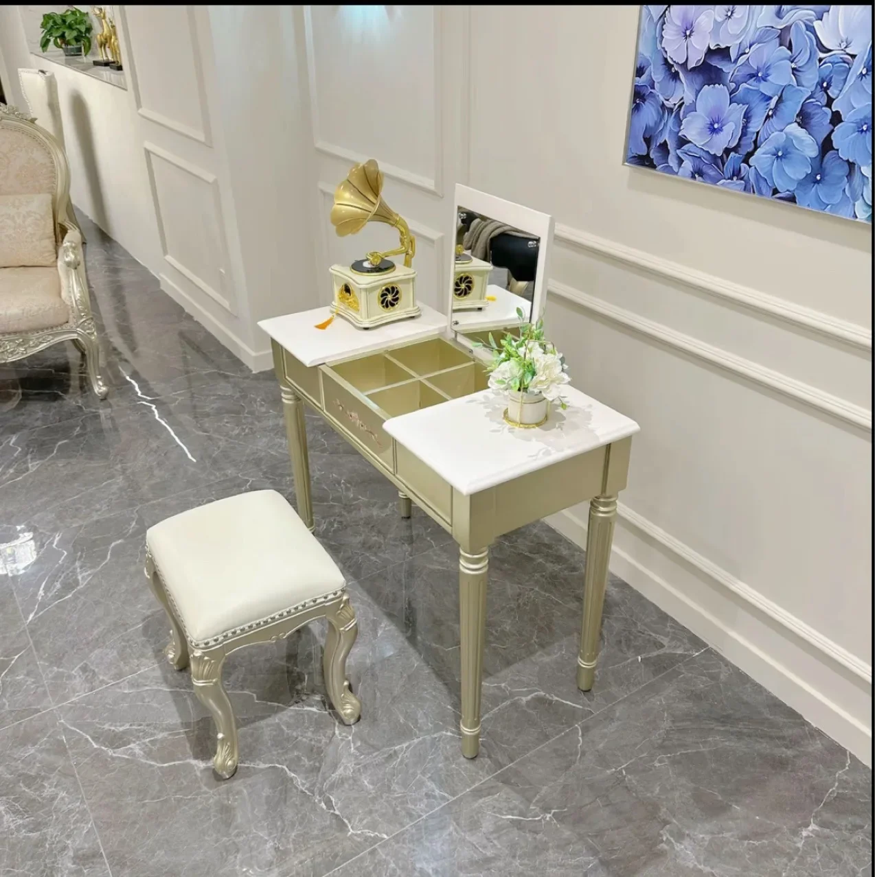 European high-end solid wood carving flower light luxury dresser storage cabinet, bedroom makeup table dressing table