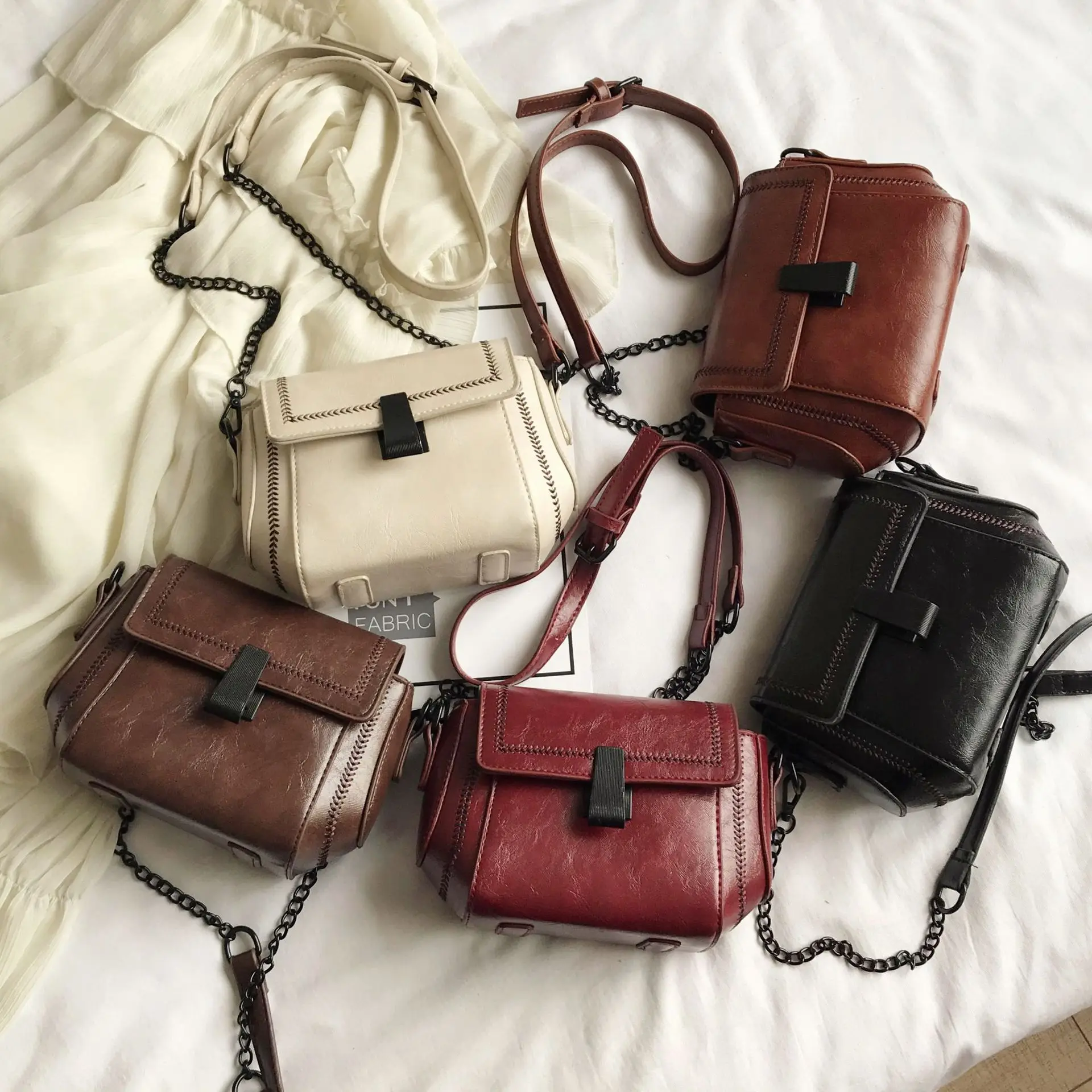 

Light Luxury Simple Bag Women New PU Fashion Single Shoulder Oblique Straddle Bag Fashion Versatile Korean Chain Handbag