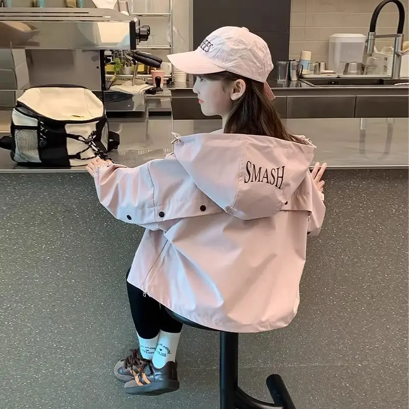 2026 Frühling Herbst Kinder Mädchen Kapuzenjacke Einfarbig mit Reißverschluss Locker Lässiger Windbreaker Oberbekleidung Kinder Wasserdichter Mantel – Detail 5