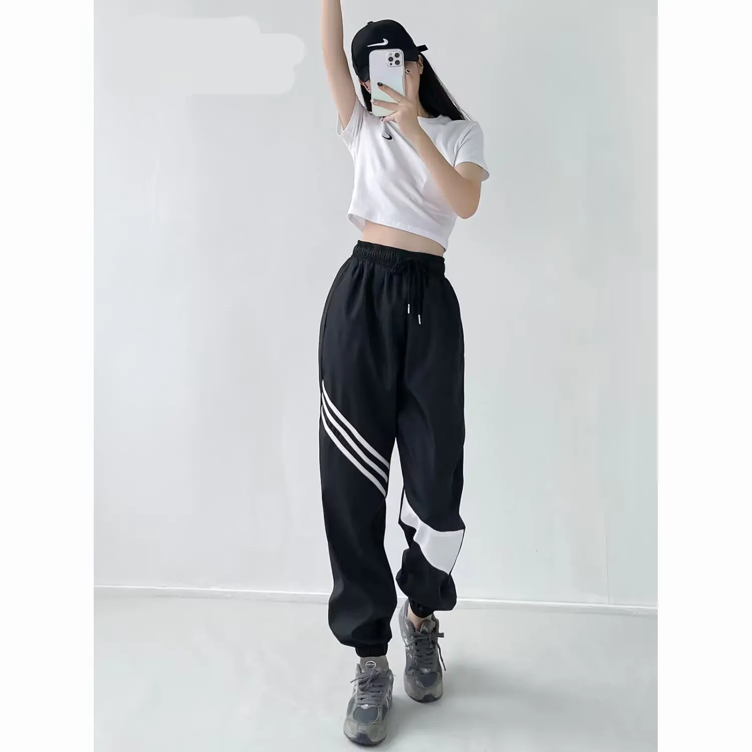 

Spring and autumn new large size loose sports pants thin running closed bunched feet yoga pants high waist slim trend pants