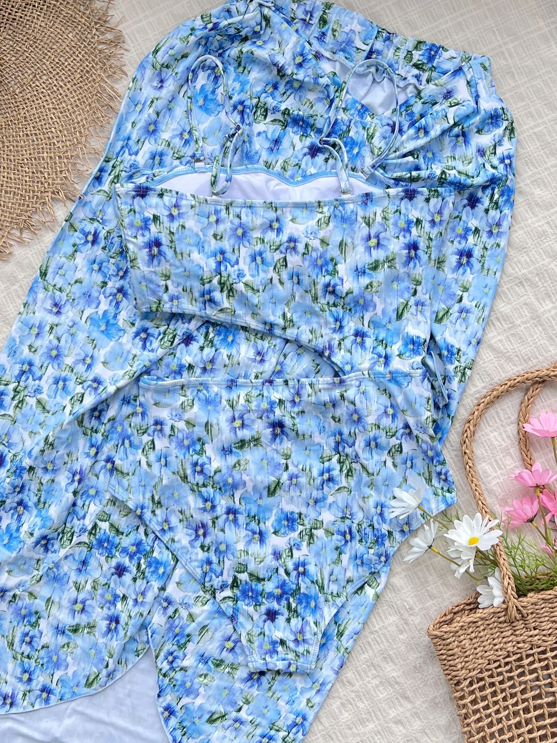 Traje de baño de una pieza con recortes de flores para mujer, conjunto de falda, traje de baño estampado para mujer, ropa de playa para vacaciones 2025
