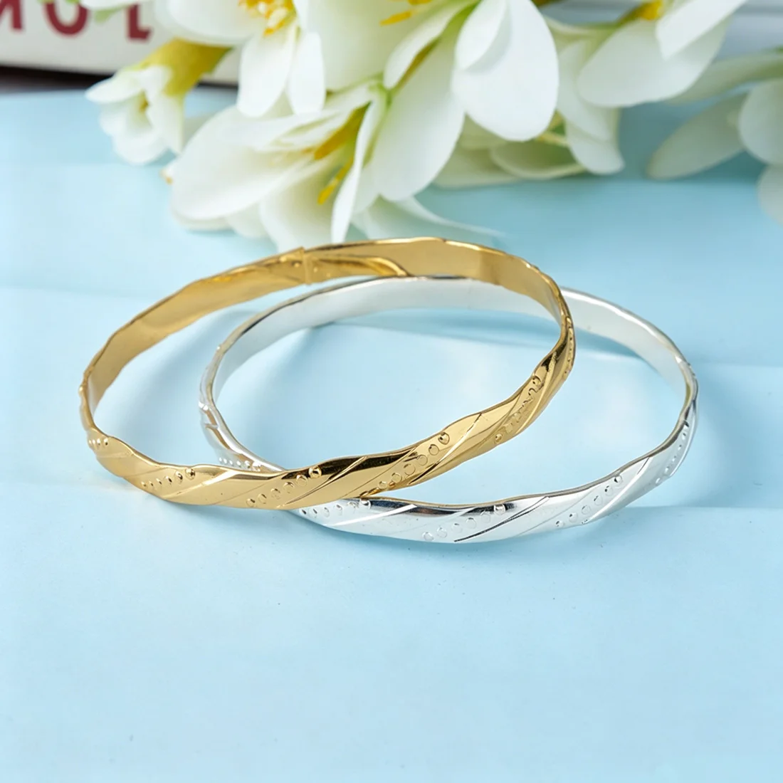 Golden Silvery Groom And Bride Wrist Flowers Simple Elegant Suitable for Bridesmaid Groomsmen Gifts Men Women Hand Jewelry