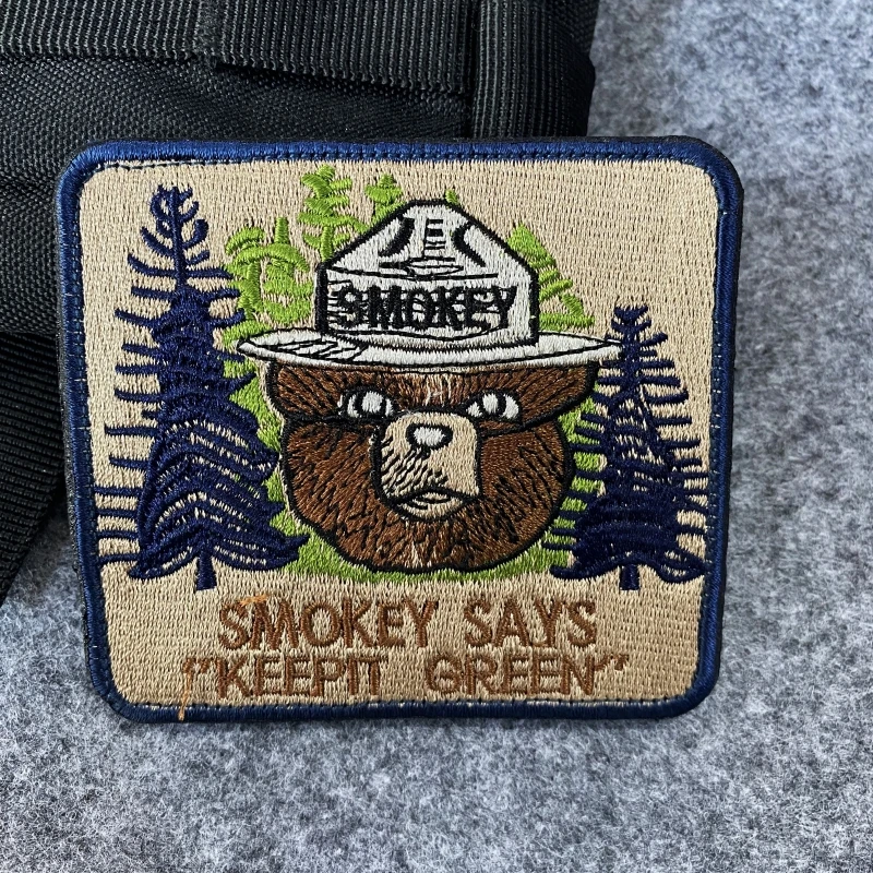 Keep It Green Nature Animals Hook&Loop Patch Military Backpack Stickers Smokey The Bear Tactical Morale Badge Embroidery Patches