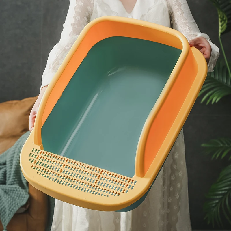 2024 Fashion Large Capacity Rectangle Household Pet Supplies Plastic Container Dog Rabbit Toilet With Shovel Cat Litter Box