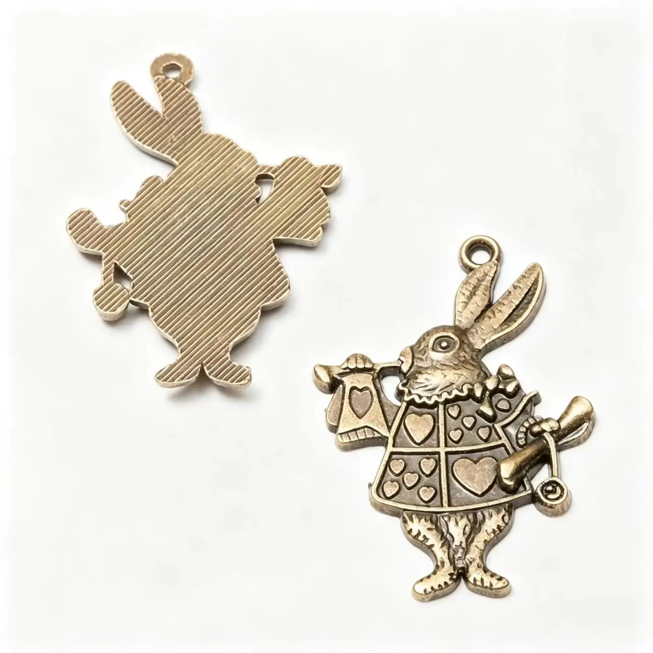 6Pcs/Lot Charms Trumpet Rabbit 36x26mm Tibetan Bronze Silver Color Pendants Antique Jewelry Making DIY Handmade Craft