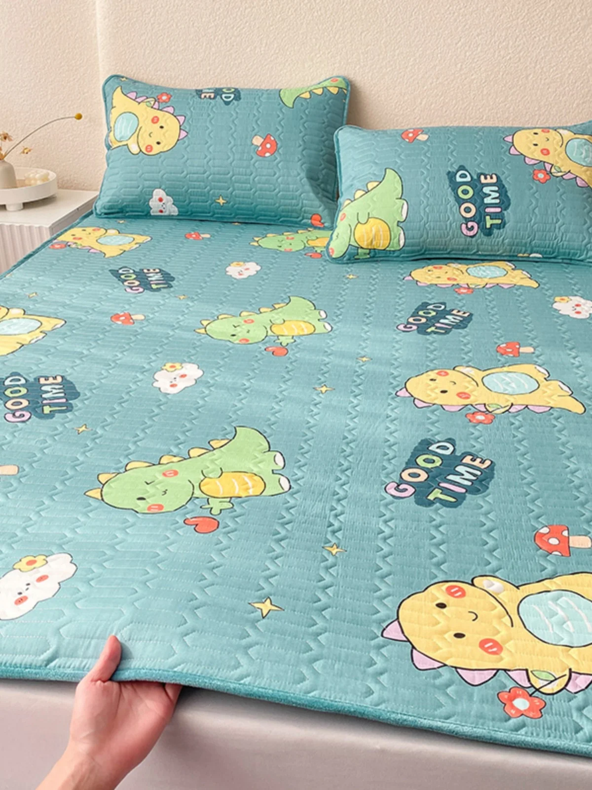 

All cotton urinary pad Class A plush waterproof mattress,breathable adult aunt large-sized children's cartoon pure cotton pad