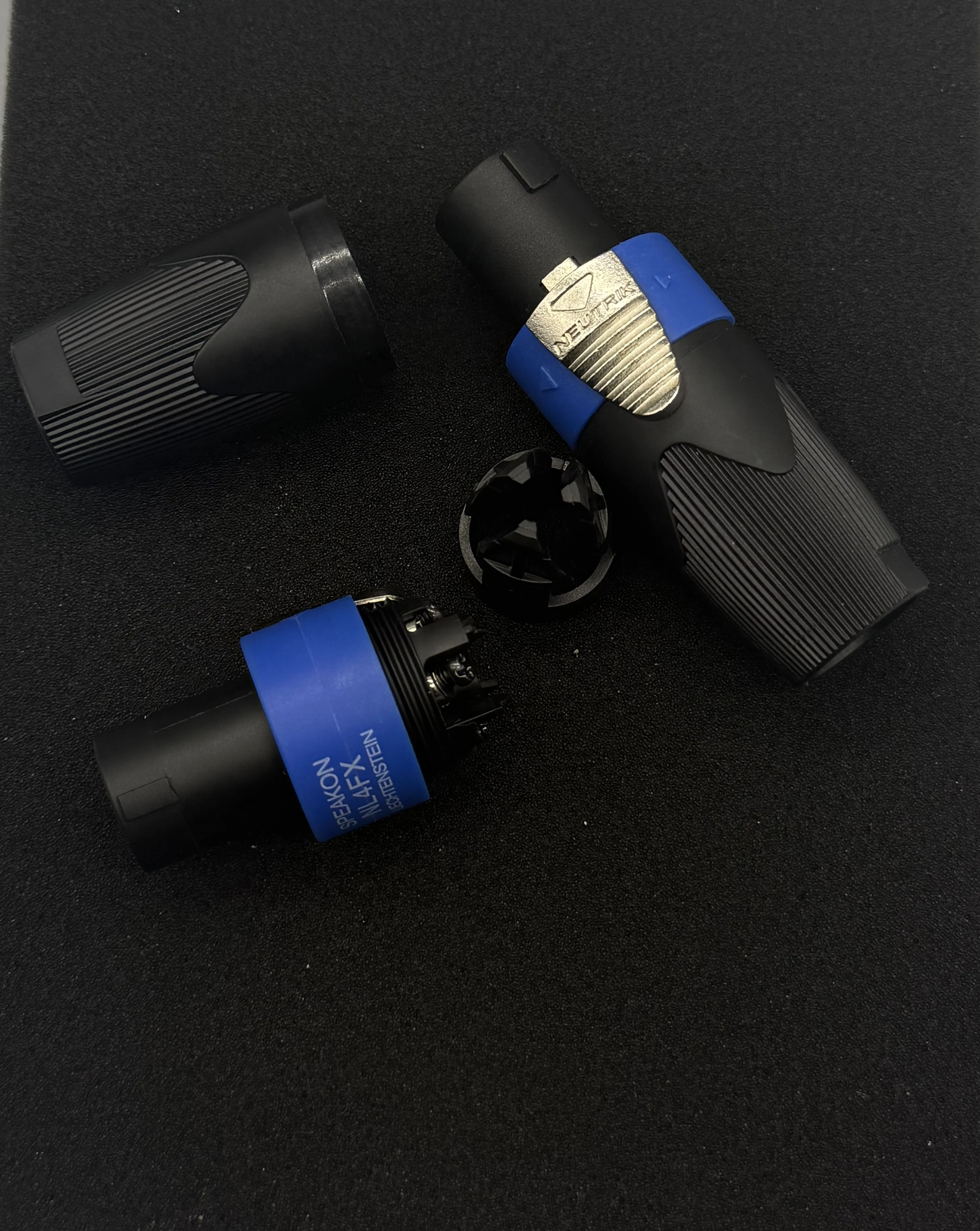 NEUTRIK four-core 4P XLR speak - Xlr Microphone Condenser ulasan dan harga