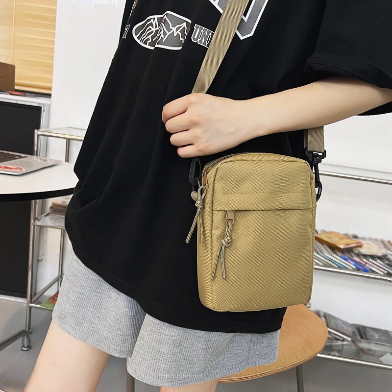 Men\'s Messenger Strap Bag Casual Canvas Small Zipper Custom Logo Crossbody Bag Custom Small Crossbody Shoulder Bag Men\'s Bag