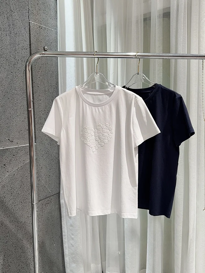 

Ele Early Spring Heart aped Petal Embroidery round Ne ort Sve Women's T irt Cotton Loose Fit Comfortable Top