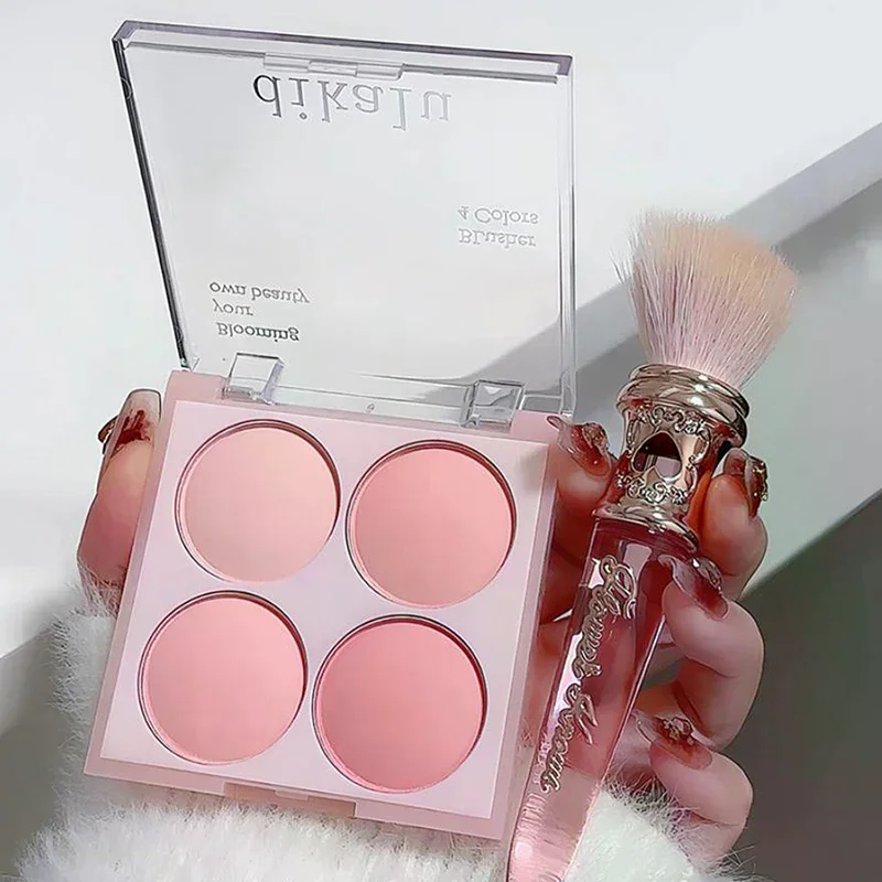 ชุดแป้งบลัชออนเนื้อแมท 4 สี - โทนสีอบอุ่นหวาน แต่งหน้าบนใบหน้า บริเวณแก้ม ให้ความสดใส เครื่องสำอางสำหรับเพิ่มความงามให้ใบหน้า