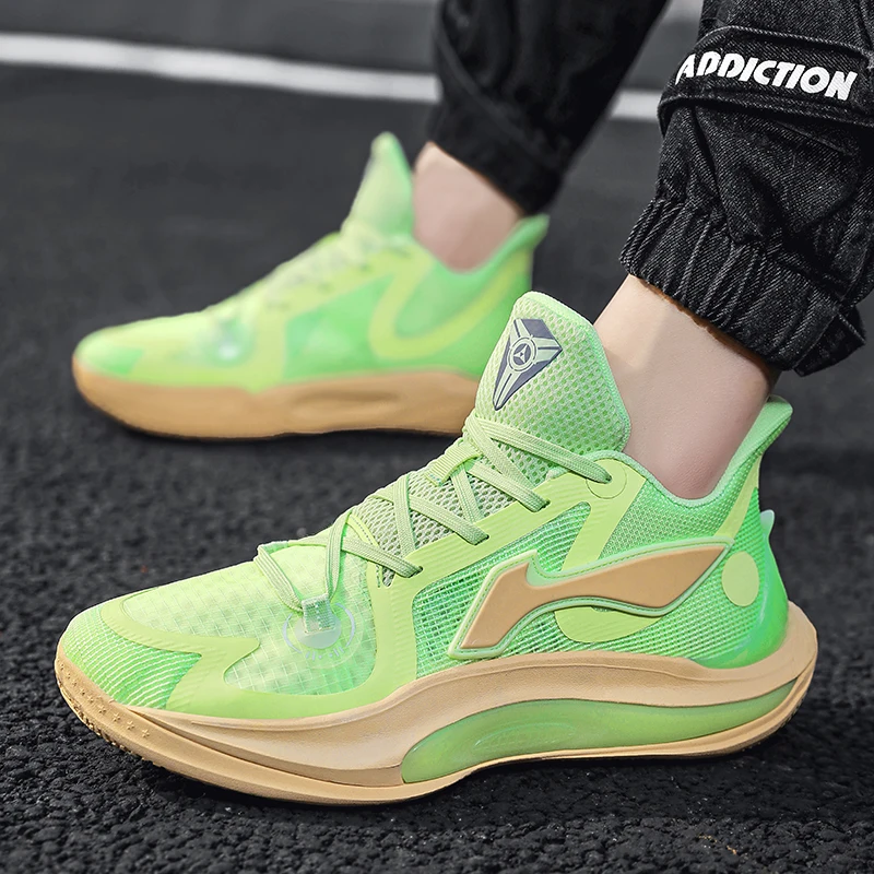2026 New Student Basketball Shoes Men's Super Light Anti-slip Wear Absorption Breathable Rebound Actual Combat Professional Spor