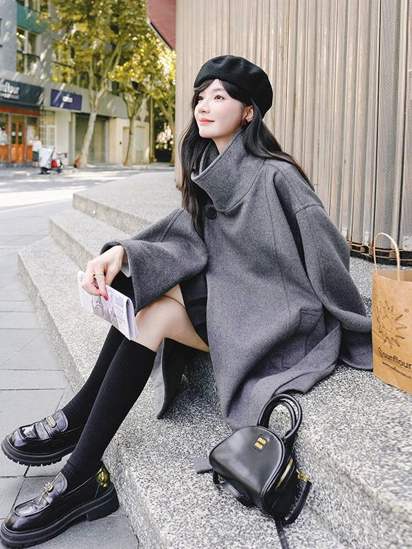 Cappotto di Lana con Collo Alto Ele ey per Donna, Nuovo Modello Autunno Inverno 2025, Taglia Piccola con Vita Stretta, Giacca in Tweed