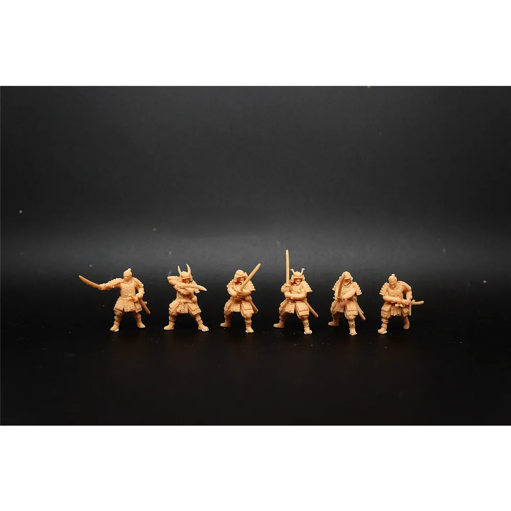 1/72 Ancient Japanese Samurai Swordsmen in A Six Person Formation (soldier and Vegetarian)