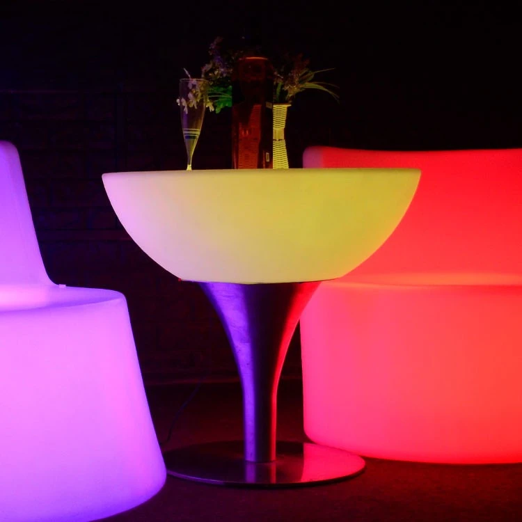 

LED Illuminated Furniture Bar Table Set, SK-LF18 (D60*H56cm) 1pc+4pcs LED Cube Stool Diameter 40cm,for Outdoor Bar Party