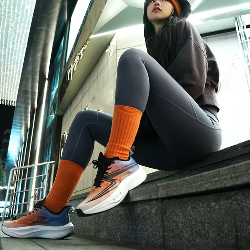 

Talai 1.0 Men's and Women's Half-Sole Carbon Plate All-Season Marathon Running Shoes with Cushioning and Rebound for Daily Wear