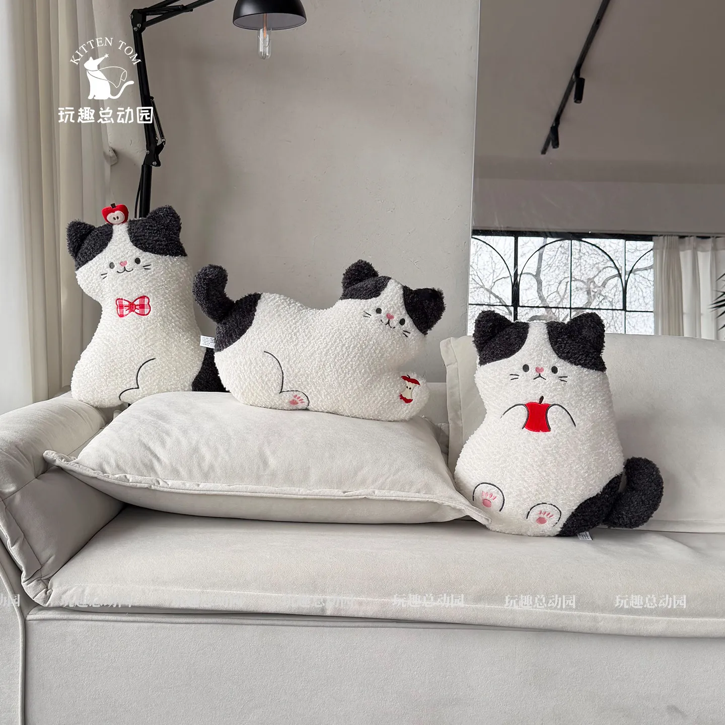 

Мягкая плюшевая подушка-игрушка в виде котенка Тома, мультяшный кот-яблоко, подушка для дивана, подушка для сна, декор для гостиной, подарок для детей и взрослых