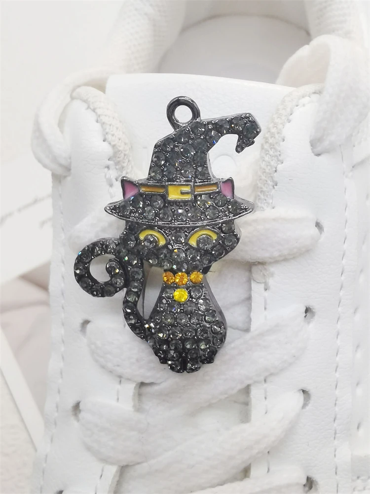 1PC Vintage Black Rhinestone Magic Hat Cat Shoelaces Charms Jewelry Buckle Decorations Funny Laces Diy Accessories For Women