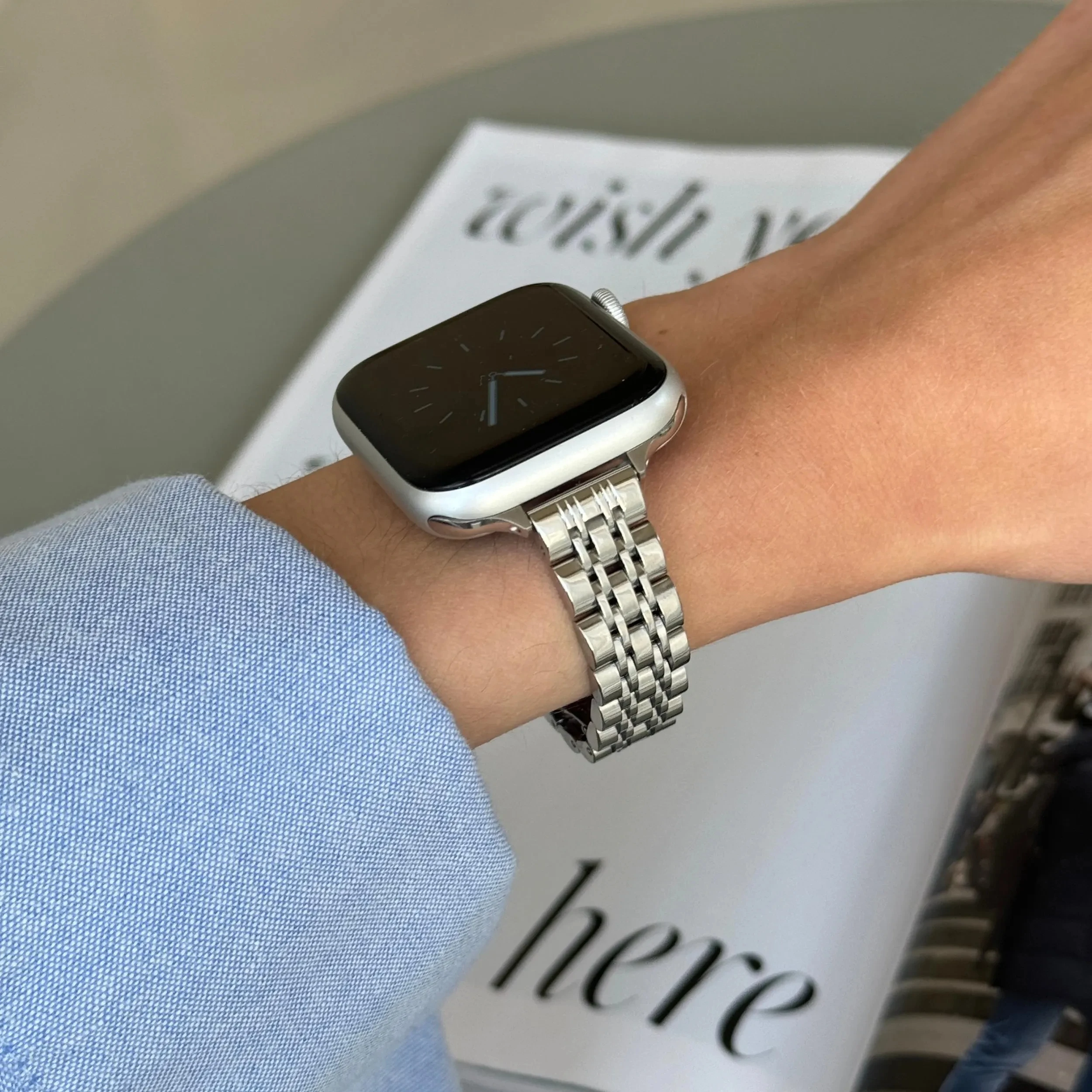 Slanke roestvrijstalen metalen dameshorlogeband voor Apple Watch 38/40/41 mm 42/44/45/46/49 mm Geschikt voor iWatch-serie SE987654321