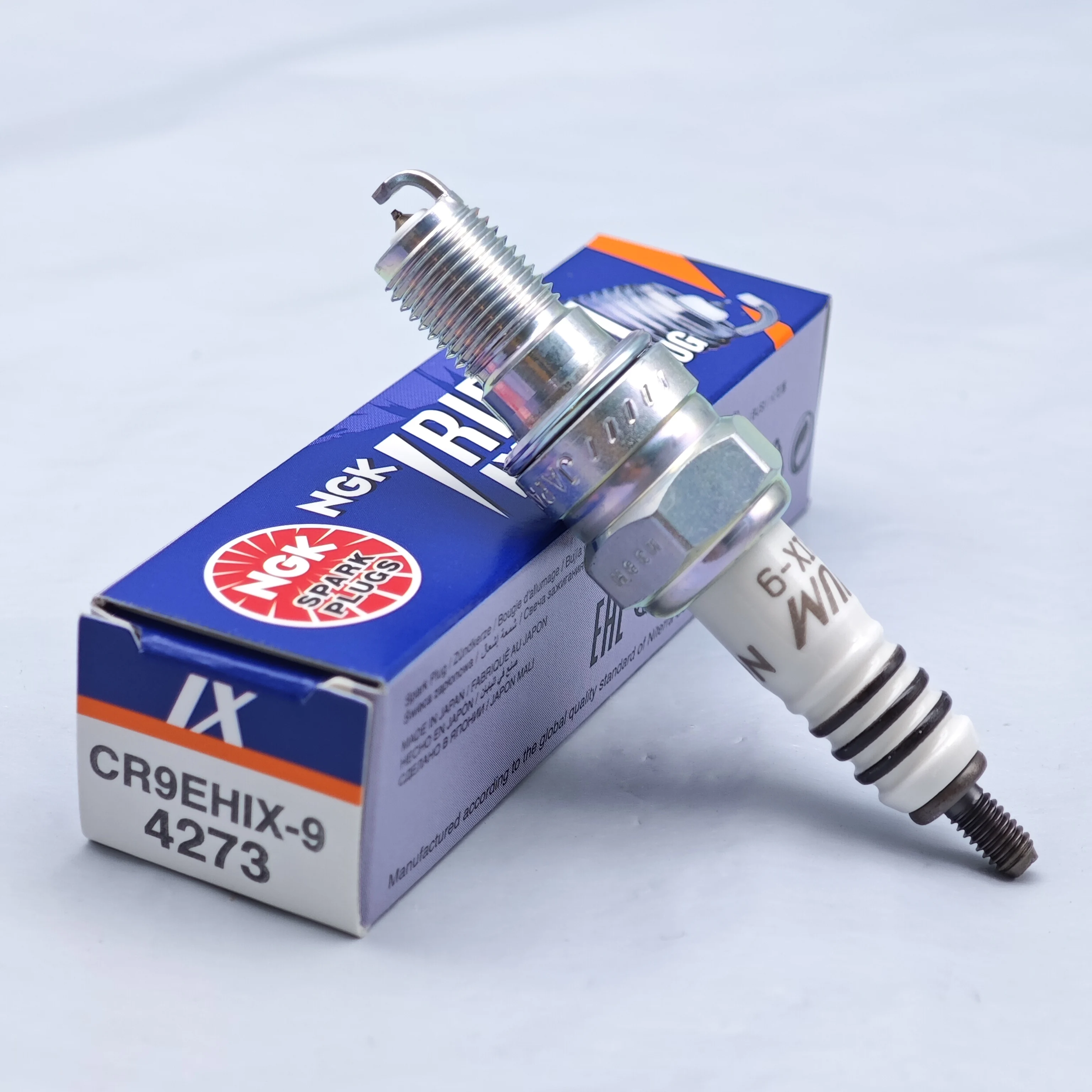 4pcs NGK Iridium spark plug CR9EHIX-9 4273 Suitable For HONDA CB600F CBR1100XX CBR600F F2 F3 F4 CBR650F RVF750R Upgrade CR9EH-9